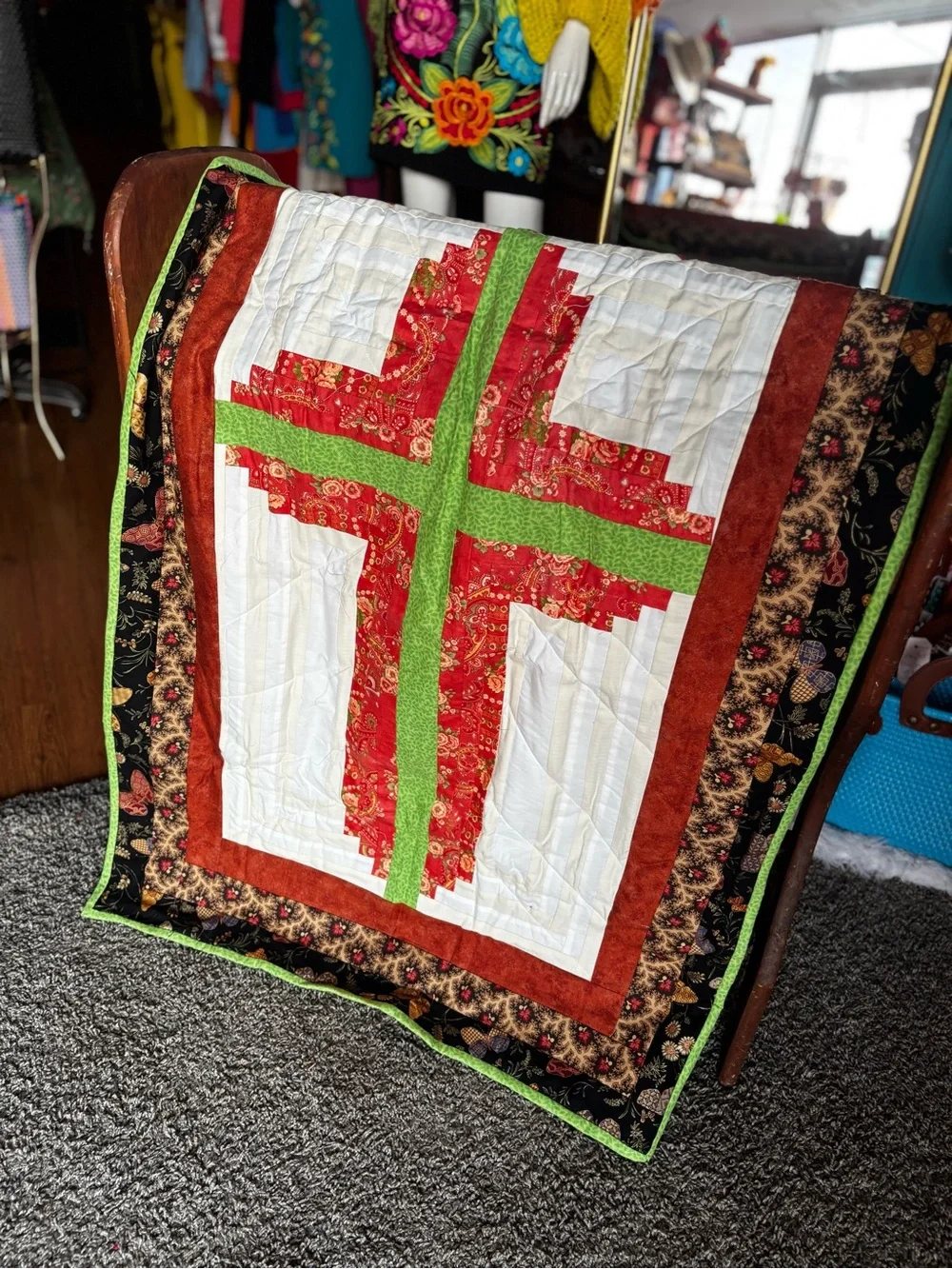 Hand Crafted Red, Green & Cream Quilted Throw with Floral Border